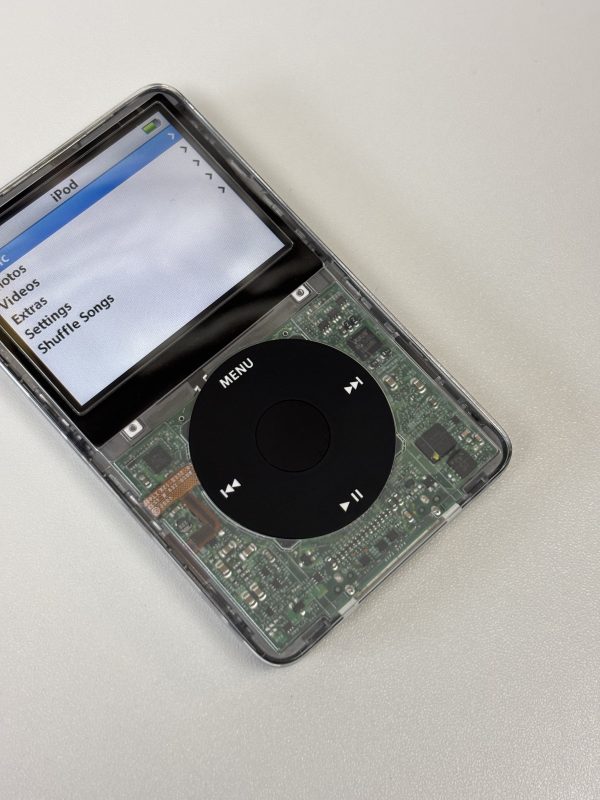 iPod Video 5.5th Gen Transparent - 30 GB