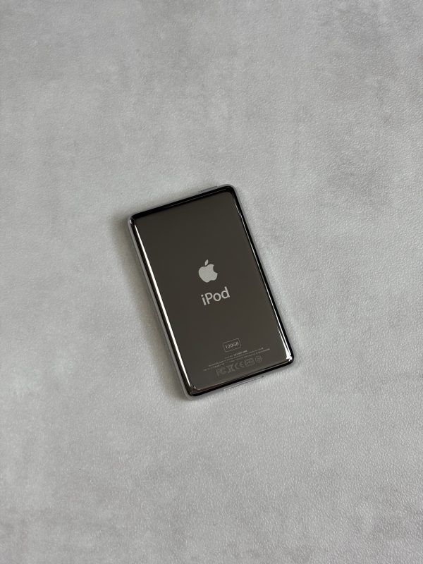 iPod Video 5th Gen White - 120 GB