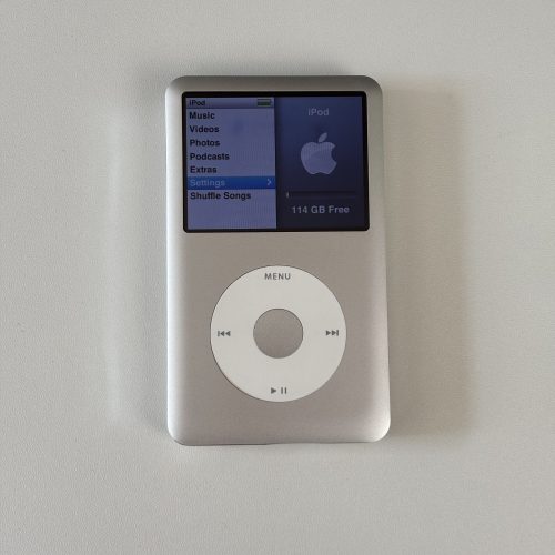 iPod Classic 6th Gen Silver - 128 GB (iFlash Mod)